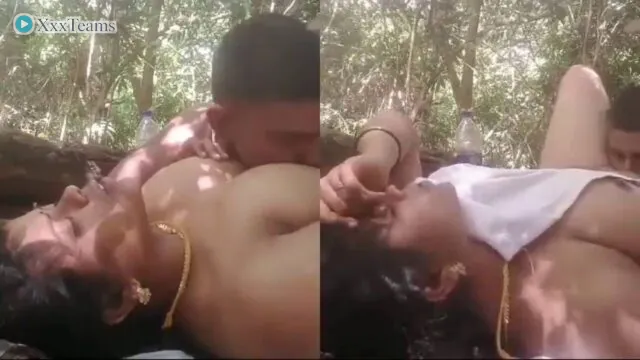 Mallu Village Aunty Jungle Hardcore – Desi MMS, 2 min