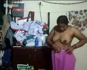Tamil Aunty Saree Dressing – Desi MMS, 3 min