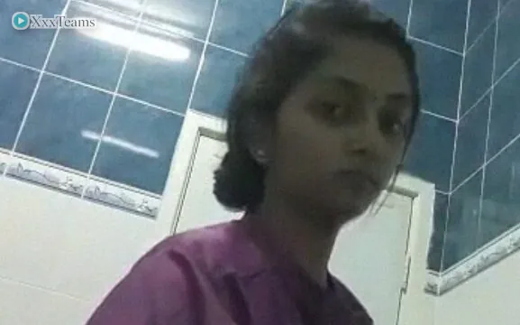 Tamil Nurse Bathroom Striptease – MMS, 44 sec