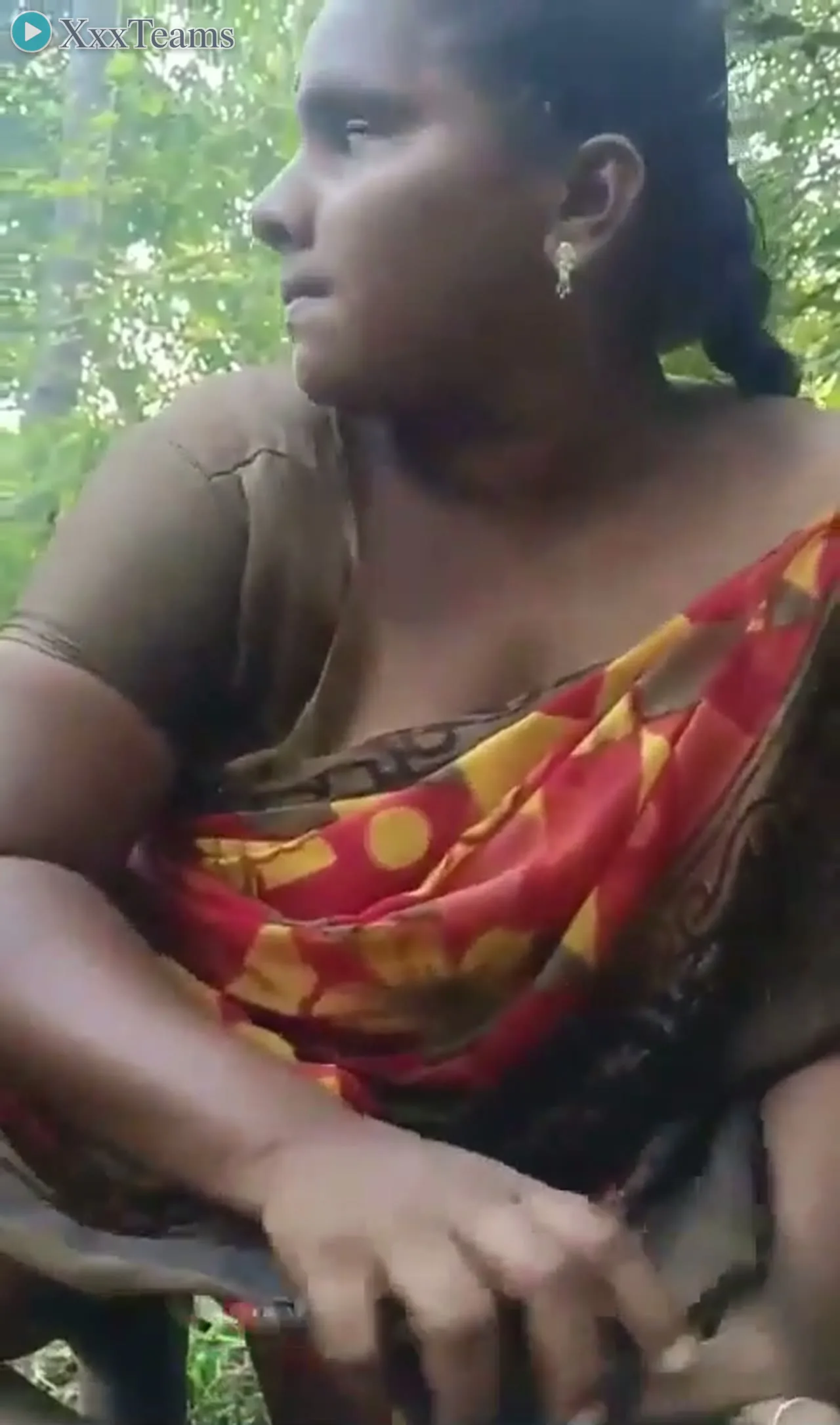 Tamil Aunty Blowjob in Jungle – scene 1