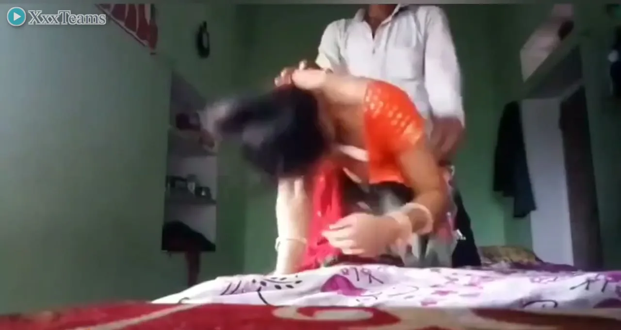 Desi Aunty Doggystyle with Milkman – scene 2