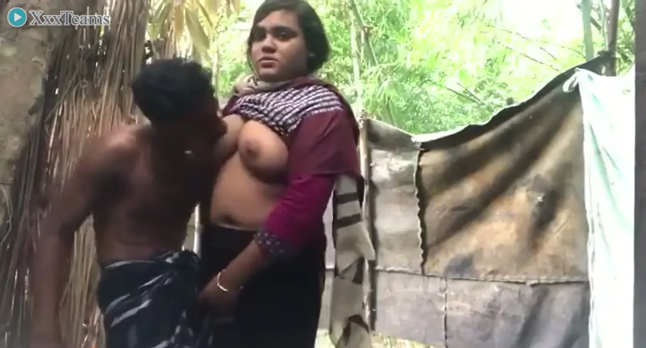Desi Muslim Wife Doggystyle – scene 1