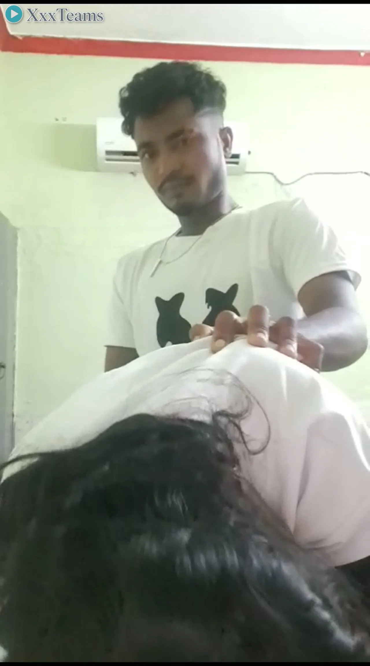 Desi Girlfriend Doggystyle – scene 1
